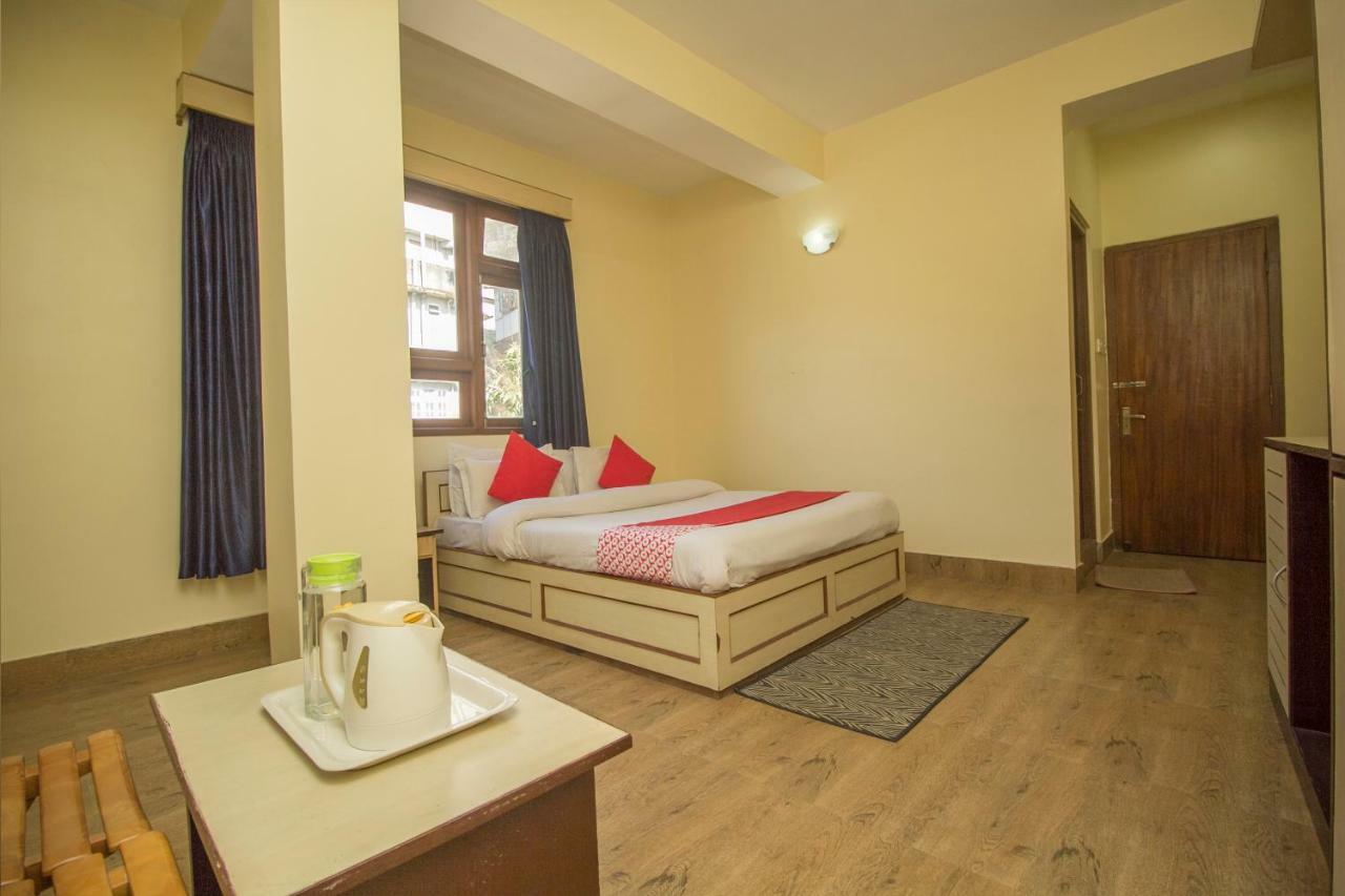 Oyo 28754 The Sunrise Residency Gangtok Exterior foto