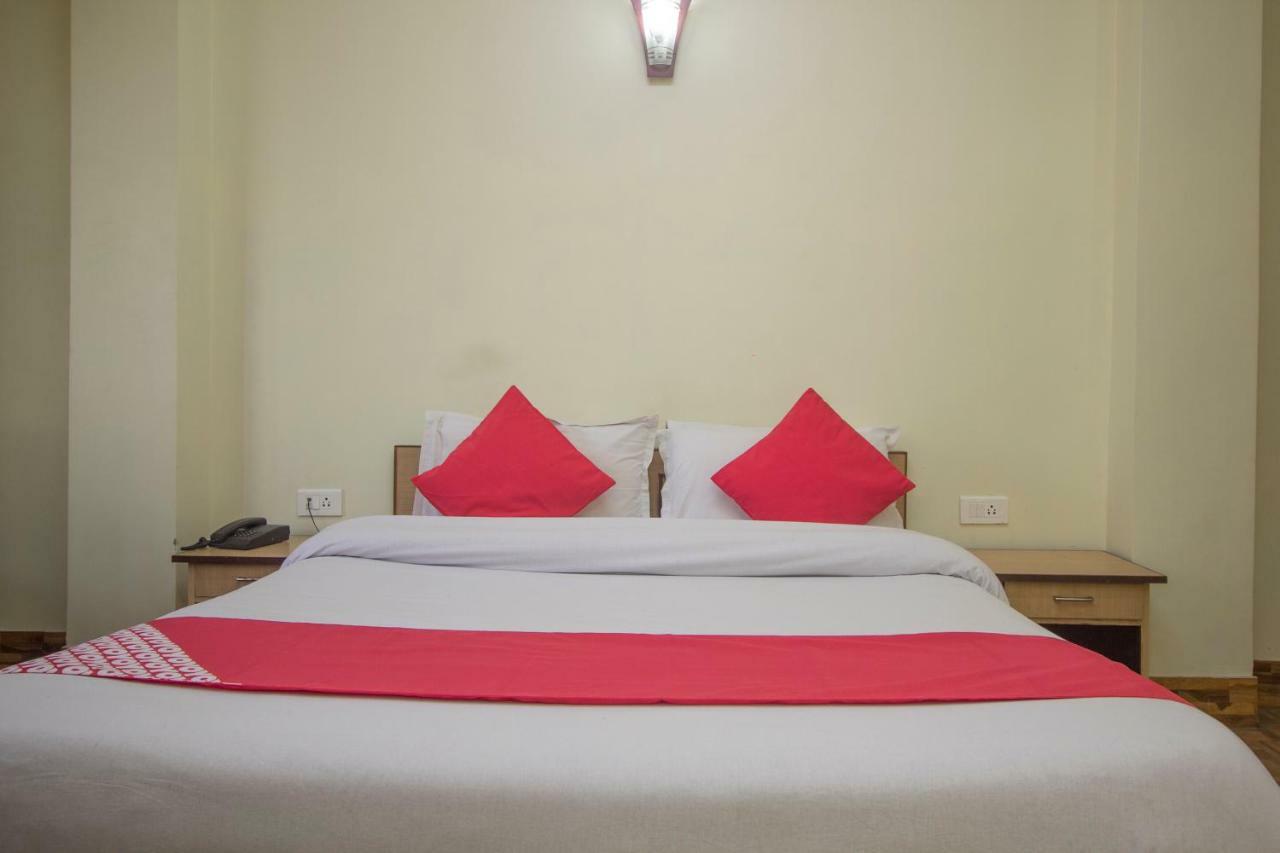 Oyo 28754 The Sunrise Residency Gangtok Exterior foto