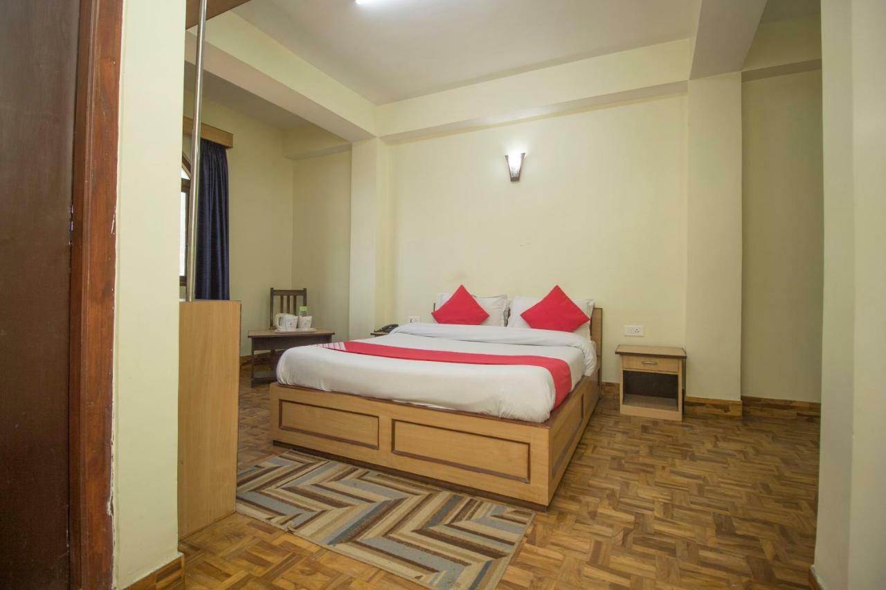 Oyo 28754 The Sunrise Residency Gangtok Exterior foto